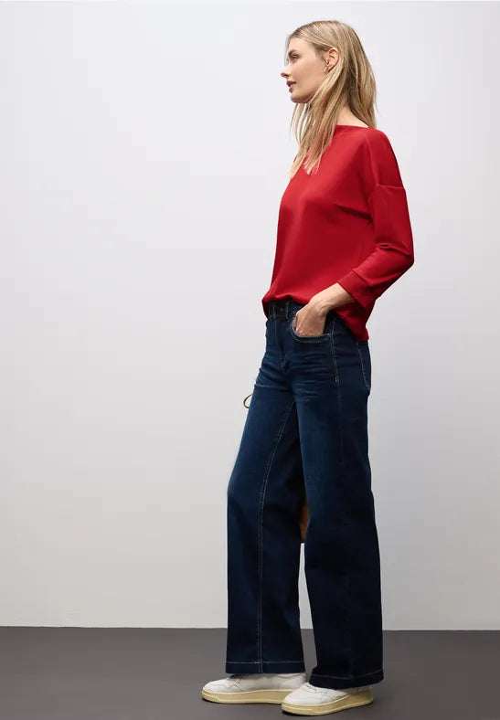 Camisa con cuello barco