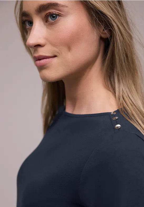 CAMISETA BUTTONS