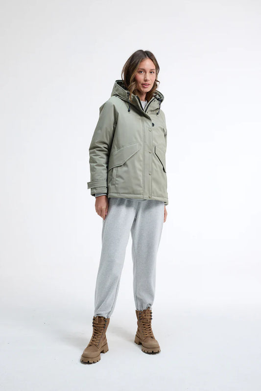 Chaqueta repelente al agua