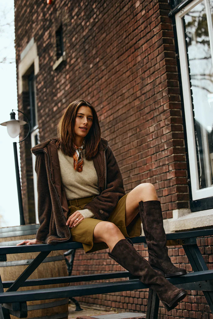 Abrigo piel sinética